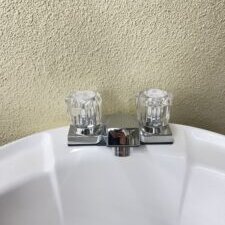 4" Lavatory Faucet With Clear Handles And Brass Connections - Chrome